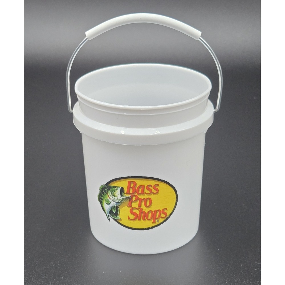 Bass Pro Shops White Mini‎ Bucket With Handle No Lid